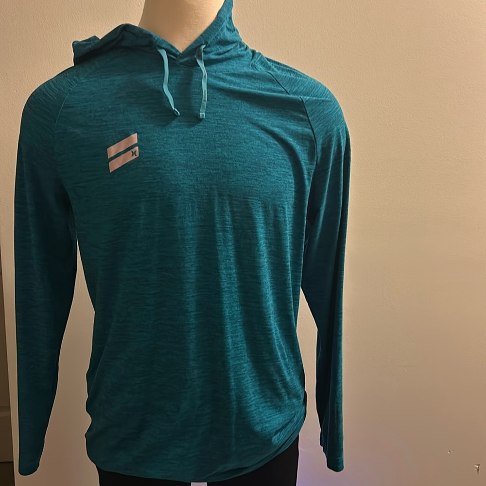 - Hurley Long Sleeve Hooded Tee